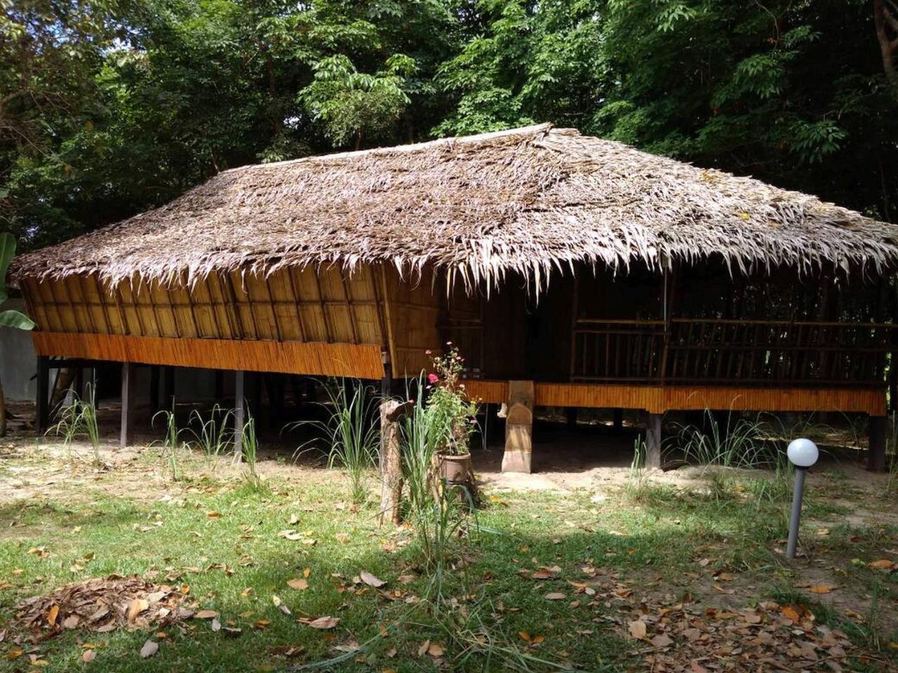 9 Huts On A Hill Hotell Kudat Eksteriør bilde